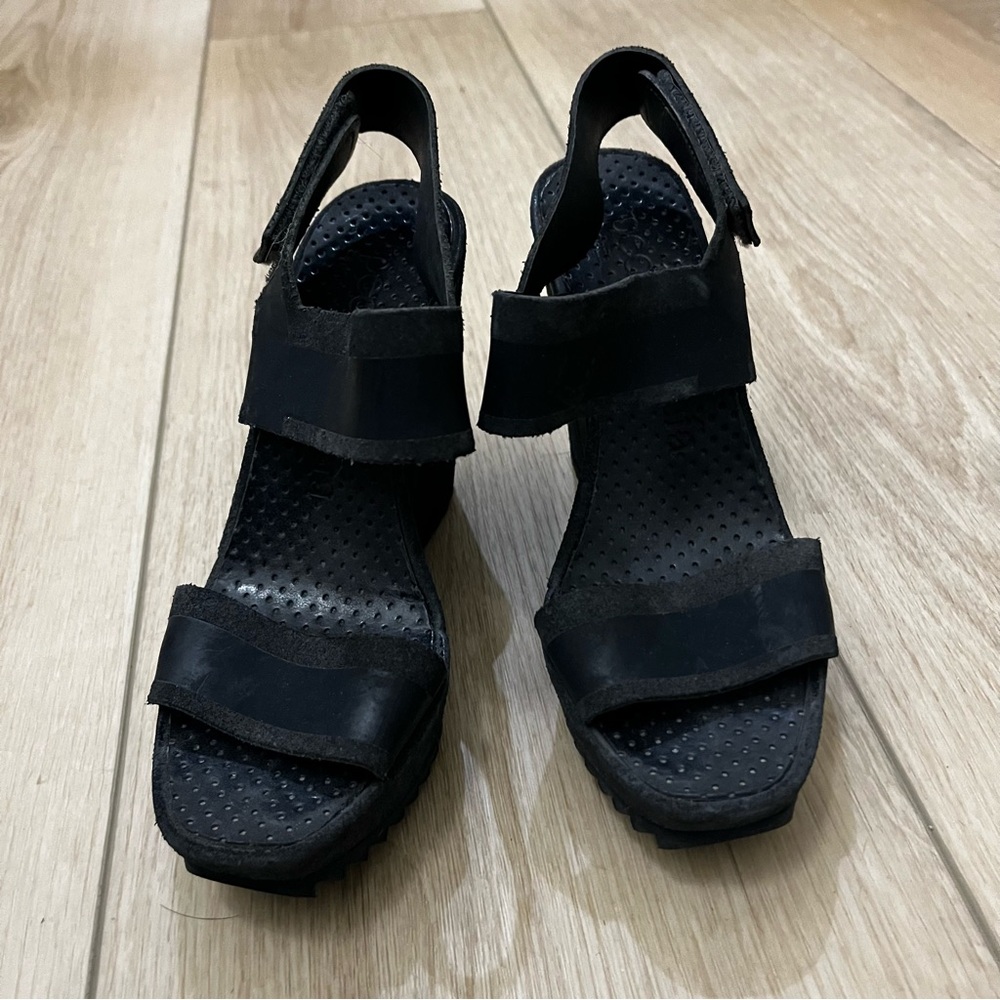 Pedro Garcia Josette Suede Wedge Sandals Black - Picture 5 of 9